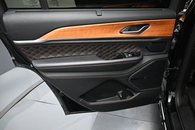 2021 Jeep Grand Cherokee L Summit