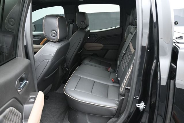 2025 GMC Canyon Denali