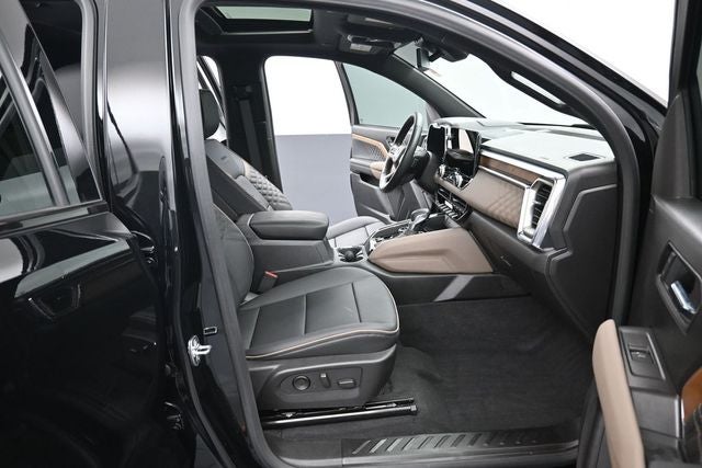 2025 GMC Canyon Denali