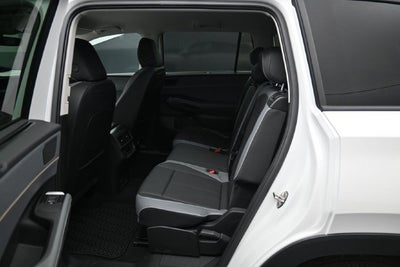 2027 Volkswagen Atlas SE