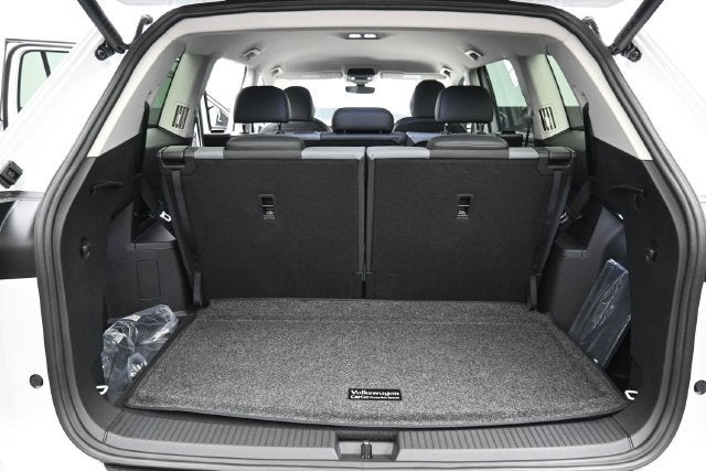 2027 Volkswagen Atlas SE