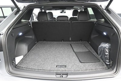 2026 Volkswagen Atlas Cross Sport SEL R-Line Black