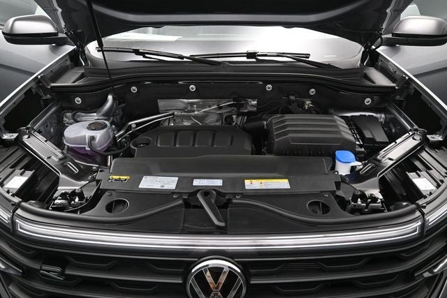 2026 Volkswagen Atlas Cross Sport SEL R-Line Black