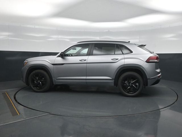 2026 Volkswagen Atlas Cross Sport SEL R-Line Black