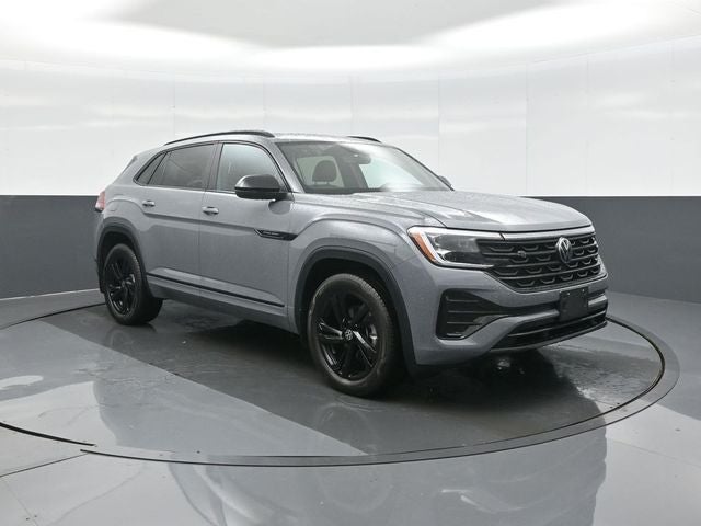2026 Volkswagen Atlas Cross Sport 2.0T SEL R-Line Black