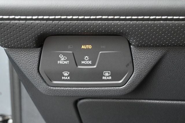 2026 Volkswagen Atlas Cross Sport 2.0T SEL R-Line Black