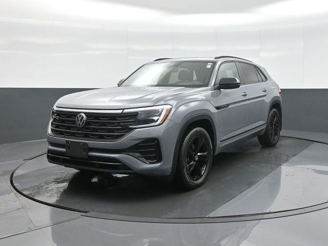 2026 Volkswagen Atlas Cross Sport 2.0T SEL R-Line Black