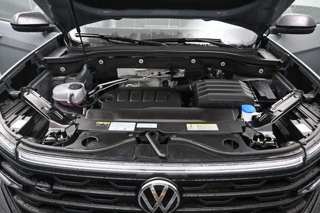 2026 Volkswagen Atlas Cross Sport 2.0T SEL R-Line Black