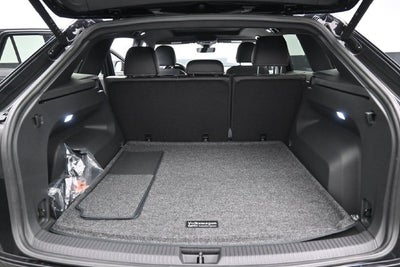 2026 Volkswagen Atlas Cross Sport SEL R-Line Black