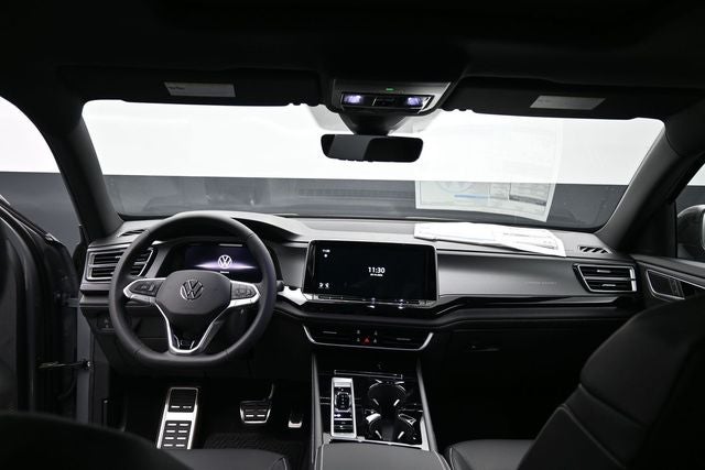 2026 Volkswagen Atlas Cross Sport SEL R-Line Black