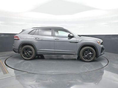 2026 Volkswagen Atlas Cross Sport SEL R-Line Black