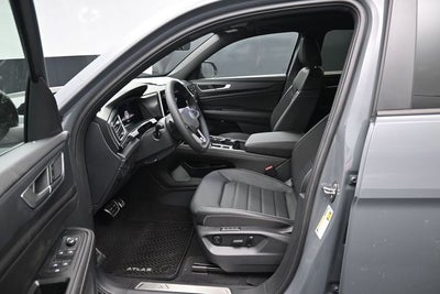 2026 Volkswagen Atlas Cross Sport SEL R-Line Black