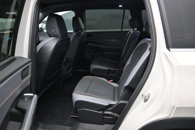 2027 Volkswagen Atlas SEL Premium R-Line