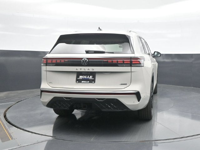 2027 Volkswagen Atlas SEL Premium R-Line