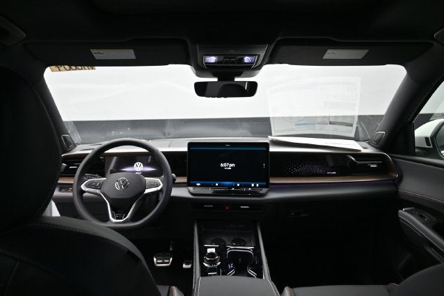 2027 Volkswagen Atlas SEL Premium R-Line