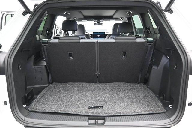 2027 Volkswagen Atlas SEL Premium R-Line