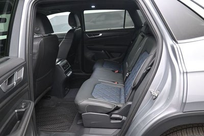 2026 Volkswagen Atlas Cross Sport SEL Premium R-Line