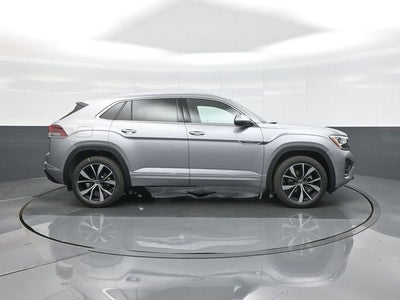 2026 Volkswagen Atlas Cross Sport SEL Premium R-Line