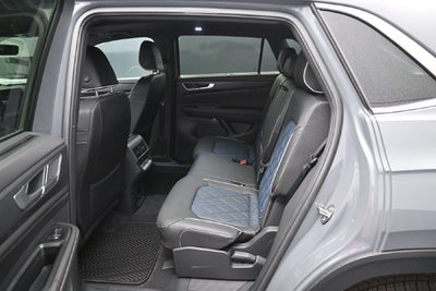 2026 Volkswagen Atlas Cross Sport SEL Premium R-Line