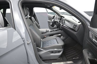 2026 Volkswagen Atlas Cross Sport SEL Premium R-Line