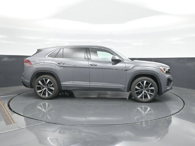 2026 Volkswagen Atlas Cross Sport SEL Premium R-Line