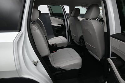 2027 Volkswagen Atlas SE w/Technology