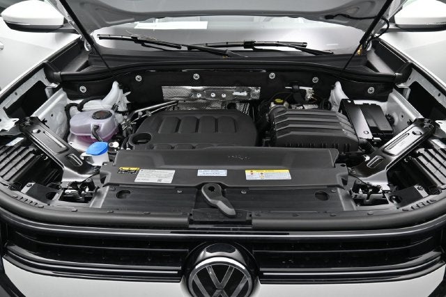 2027 Volkswagen Atlas SE w/Technology