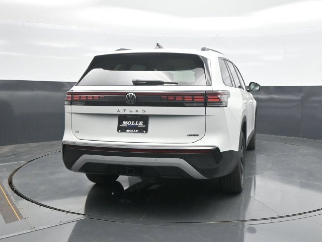 2027 Volkswagen Atlas SE w/Technology
