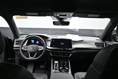2026 Volkswagen Atlas Cross Sport SE w/Technology