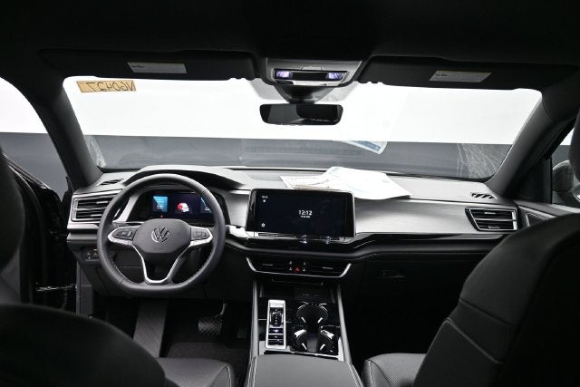 2026 Volkswagen Atlas Cross Sport SE w/Technology