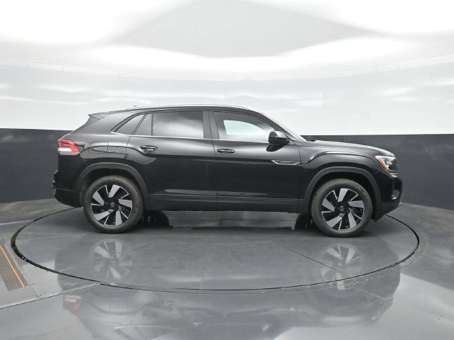 2026 Volkswagen Atlas Cross Sport SE w/Technology
