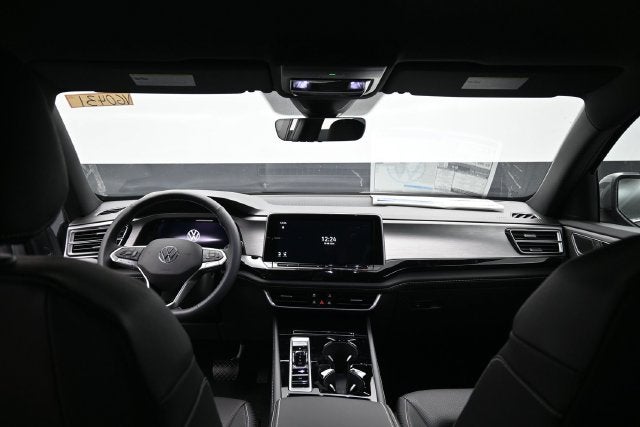 2026 Volkswagen Atlas Cross Sport SE w/Technology