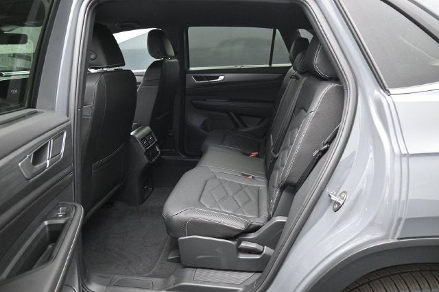 2026 Volkswagen Atlas Cross Sport SE w/Technology