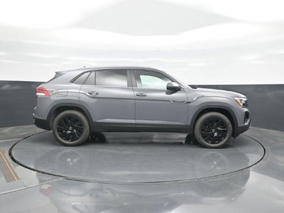 2026 Volkswagen Atlas Cross Sport SE w/Technology