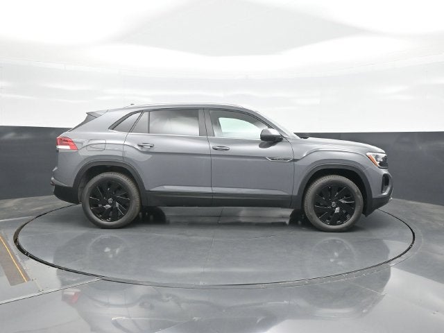 2026 Volkswagen Atlas Cross Sport SE w/Technology