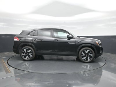 2026 Volkswagen Atlas Cross Sport SE w/Technology