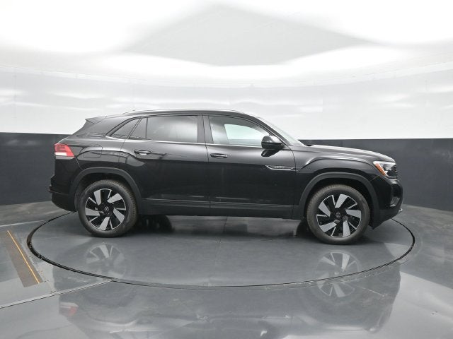 2026 Volkswagen Atlas Cross Sport SE w/Technology