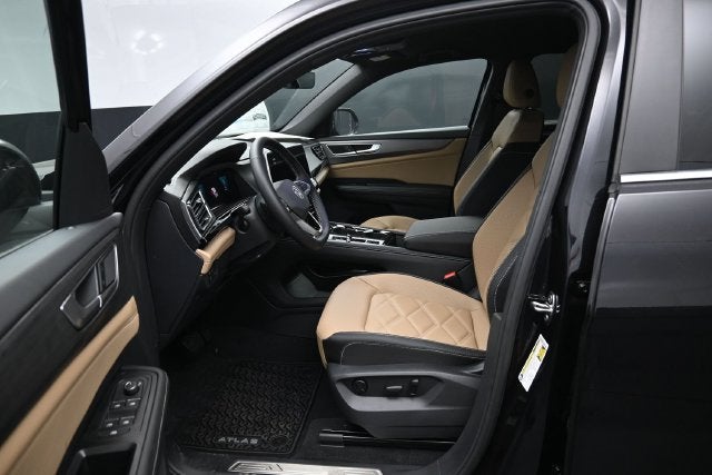 2026 Volkswagen Atlas Cross Sport SE w/Technology