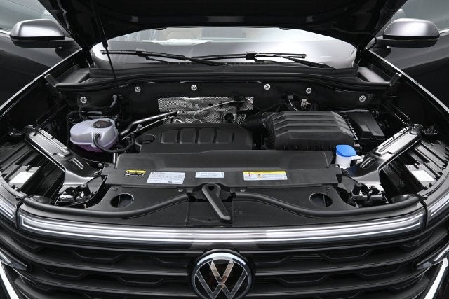2026 Volkswagen Atlas Cross Sport SE w/Technology