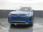 2027 Volkswagen Atlas SE w/Technology
