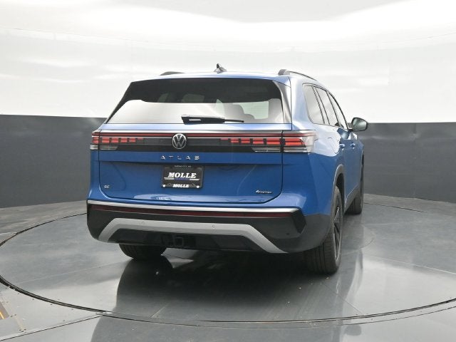 2027 Volkswagen Atlas SE w/Technology