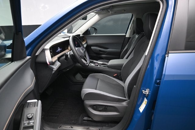 2027 Volkswagen Atlas SE w/Technology