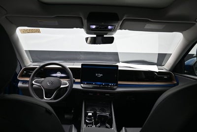 2027 Volkswagen Atlas SE w/Technology