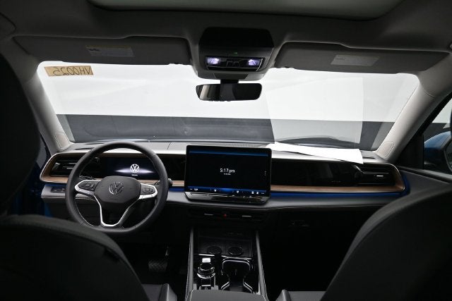 2027 Volkswagen Atlas SE w/Technology