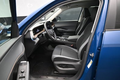 2027 Volkswagen Atlas SE w/Technology