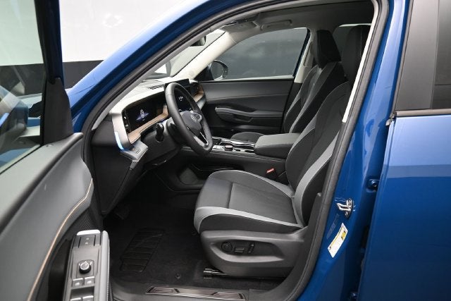 2027 Volkswagen Atlas SE w/Technology