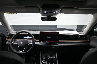 2027 Volkswagen Atlas SE w/Technology