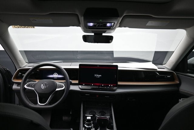 2027 Volkswagen Atlas SE w/Technology