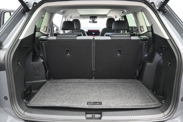 2027 Volkswagen Atlas SE w/Technology