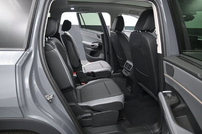 2027 Volkswagen Atlas SE w/Technology